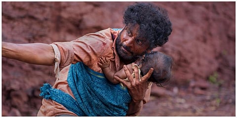 Joram - பழங்குடியினரை விழுங்கும் வளர்ச்சித் திட்டமும், விறுவிறு காட்சி அனுபவமும் | ஓடிடி திரை அலசல்