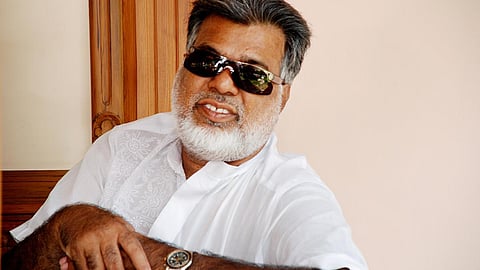 பிரபல இயக்குநர் வீட்டில் ரூ.1 கோடி மதிப்பு நகைகள் கொள்ளை