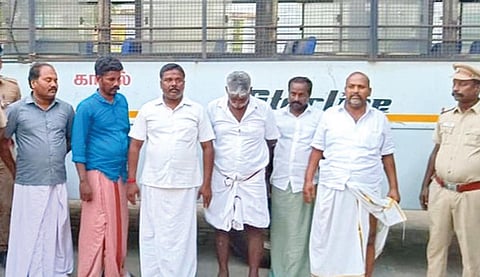 கொள்ளிடம் அருகே தலைமைக் காவலரை கார் ஏற்றி கொன்ற வழக்கில் தண்டனை பெற்றவர்கள்