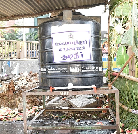 படம் : ஜெ.மனோகரன்.