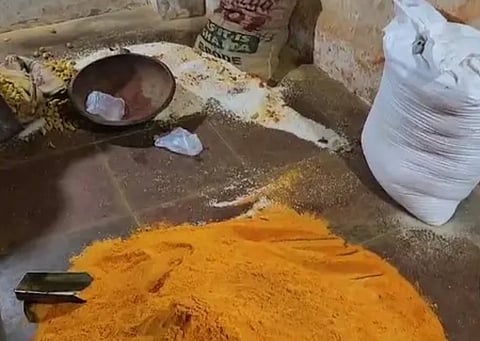டெல்லியில் 15 டன் கலப்பட மசாலா பொருட்கள் பறிமுதல்: உரிமையாளர்கள் உட்பட 3 பேர் கைது