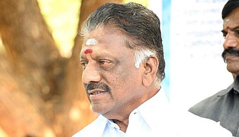 அரசு பேருந்துகளில் கூடுதல் கட்டணம் வசூல்: முதல்வர் தடுத்து நிறுத்த ஓபிஎஸ் வலியுறுத்தல்