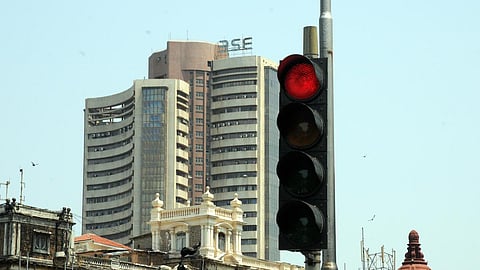 5 டிரில்லியன் டாலரை எட்டி இந்திய பங்குச் சந்தை சாதனை