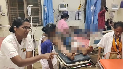திருப்பத்தூர்: மழைக்கு ஒதுங்கியவர்கள் மீது கட்டிடம் இடிந்து விழுந்ததில் 6 பேர் காயம்