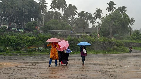 கேரளாவில் கனமழை: 8 மாவட்டங்களுக்கு ஆரஞ்சு எச்சரிக்கை