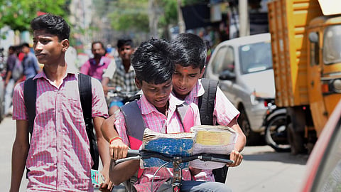 போதை எதிர்ப்பு: தமிழக பள்ளிகள் திறப்புக்கான வழிகாட்டு நெறிமுறைகளில் முக்கியத்துவம்