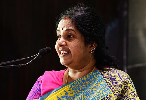 “காந்தி மட்டும் இருந்திருந்தால் காங்கிரஸ் ஒரு குடும்பத்தின் சொத்தாகி இருக்காது” - வானதி சீனிவாசன்