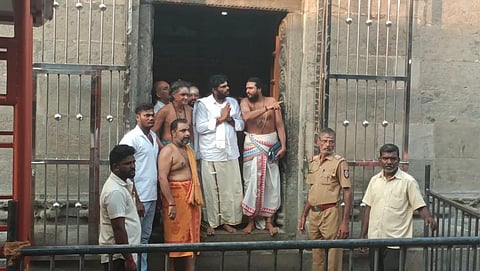திருவண்ணாமலை அண்ணாமலையார் கோயிலில் தமிழக பாஜக தலைவர் அண்ணாமலை சுவாமி தரிசனம் செய்தார்.