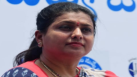 ரோஜா மீது சிபிஐ விசாரணை கோரி புகார்