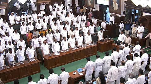 கள்ளக்குறிச்சி சம்பவம்: தமிழக சட்டப்பேரவையில் இரங்கல்; அதிமுக கவன ஈர்ப்பு தீர்மானம்