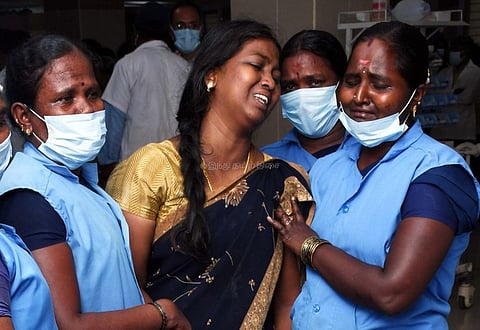 கள்ளக்குறிச்சி கள்ளச் சாராய பலி 49 ஆனது; 20+ கவலைக்கிடம், சிகிச்சையில் 160+ பேர்!