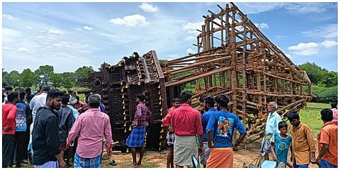அறந்தாங்கி அருகே தேரின் மேல் பகுதி சரிந்து விழுந்த விபத்தில் ஒருவர் உயிரிழந்தார்