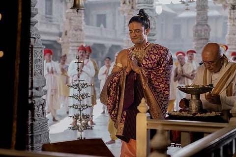 Maharaj: சர்ச்சைகளின் பின்னணியில் சமூக கருத்து எடுபட்டதா? | ஓடிடி திரை அலசல்