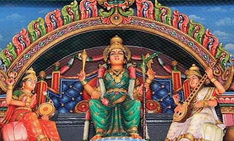 சமயபுரம் மாரியம்மன் | ஆடி மாதமும் அம்மன் திருவருளும்