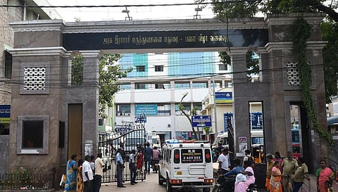 லட்சத்தில் ஒருவரை தாக்கும் அபூர்வ வகை நோய் பாதித்த ம.பி பெண்: மதுரை அரசு மருத்துவர்கள் காப்பாற்றினர்
