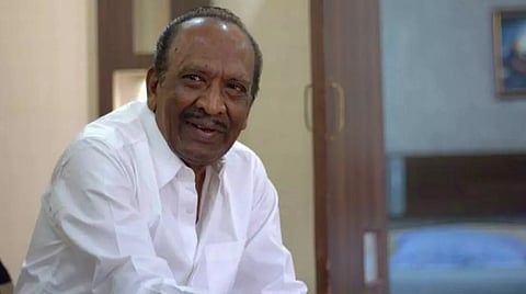 ரஜினியை ‘மாற்றியது’ எப்படி? - இயல்புக்கு பேரழகு சேர்த்த படைப்பாளி மகேந்திரன்!