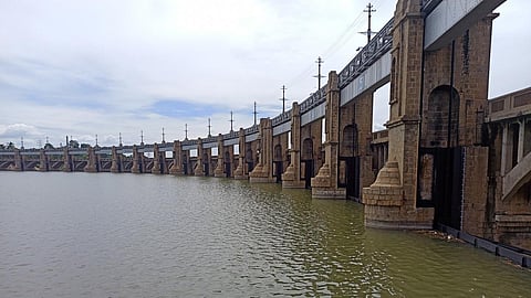 மேட்டூர் அணை
