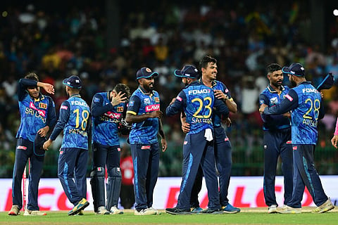 வெற்றிக் கொண்டாட்டத்தில் இலங்கை அணி