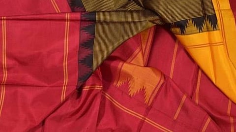 பட்டு துணி வாங்கும்போது மோசடிகளை தவிர்க்க ‘சில்க் மார்க்’ முத்திரையை பார்த்து வாங்க வலியுறுத்தல்
