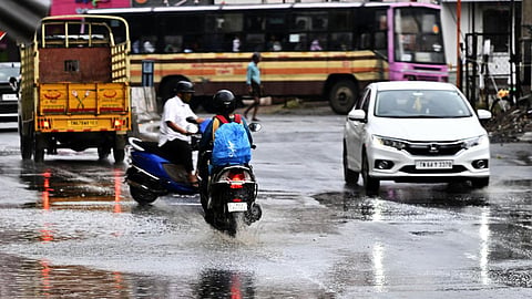 தமிழகத்தின் 11 மாவட்டங்களில் இன்று கனமழைக்கு வாய்ப்பு