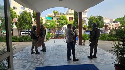 ஜெய்ப்பூர் மருத்துவமனைகளுக்கு வெடிகுண்டு மிரட்டல்: போலீஸார் தீவிர சோதனை