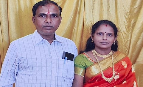 கேளம்பாக்கம் அருகே தனியார் பேருந்து மோதிய விபத்தில் கணவன் மனைவி பலி