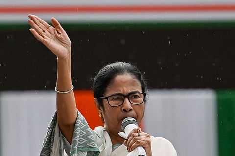 திரிணமூல் காங்கிரஸ் நிறுவன நாள் - “கொல்லப்பட்ட மருத்துவ மாணவிக்கு அர்ப்பணிக்கிறேன்” - மம்தா பானர்ஜி