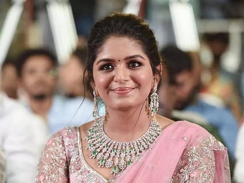தெலுங்கில் அறிமுகமாகிறார் அதிதி ஷங்கர்