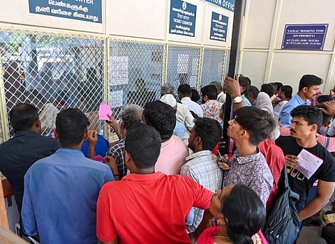 பொங்கல் டிக்கெட் முன்பதிவு: முக்கிய ரயில்களில் 5 நிமிடங்களில் முடிந்தது