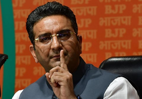 டெல்லி முதல்வர் அரவிந்த் கேஜ்ரிவால் உடனடியாக பதவி விலக வேண்டும்: பாஜக