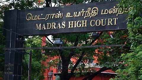 தாலிக்கு தங்கம் திட்டத்தில் பயனடைந்தோர் எத்தனை பேர்? - அறிக்கை கோரியது ஐகோர்ட்