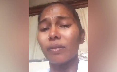 குவைத்தில் வேலைக்கு சென்ற பெண்ணுக்கு சித்ரவதை: ஆந்திர அமைச்சரிடம் புகார்