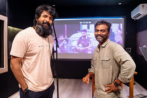 நடிகர் சிவகார்த்திகேயனுடன், இயக்குநர் ராஜ்குமார் பெரியசாமி