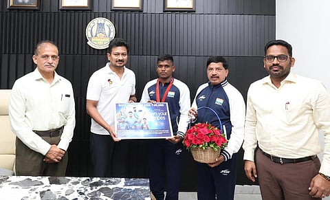 பாராலிம்பிக்கில் பதக்கம் வென்ற மாரியப்பனுக்கு அமைச்சர் உதயநிதி வாழ்த்து