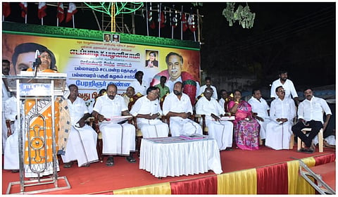 முன்னாள் அமைச்சர் பா.வளர்மதி