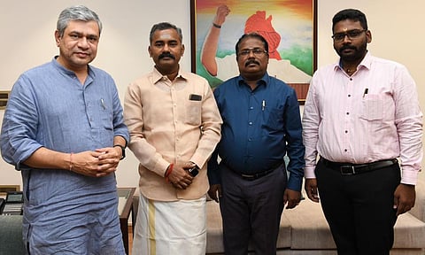 சென்னை - தி.மலை ரயில் பாதை உட்பட 3 கோரிக்கைகள்: ரயில்வே அமைச்சரிடம் தமிழக பாஜக மனு