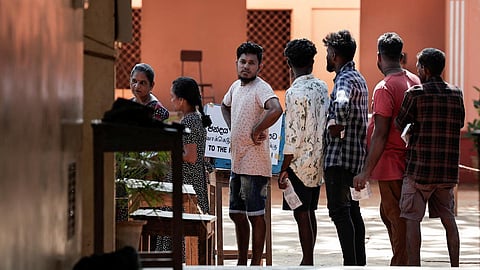 இலங்கை அதிபர் தேர்தலில் வாக்குப் பதிவு நிலவரம் என்ன? - ஒரு ரவுண்டப்