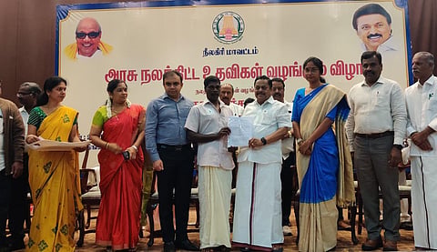 உதகையில் 426 பயனாளிகளுக்கு ரூ.12.1 கோடி நலத்திட்ட உதவிகள் வழங்கல்