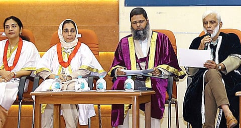 மியாசி அகாடெமி கல்லூரியின் பட்டம் வழங்கும் விழா: 187 மாணவர்களுக்கு பட்டங்கள் வழங்கப்பட்டன