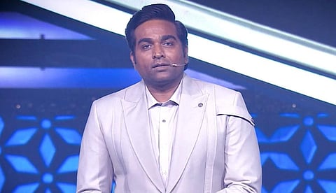 இயல்புத் தன்மை + கலாய்ப்பு... தெறிக்கவிட்ட விஜய் சேதுபதி | Bigg Boss 8 Analysis