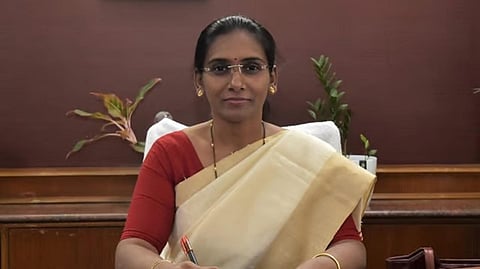 சென்னை மாவட்டத்தில் உள்ள தனியார் மகளிர் விடுதிகளை நவ.15-க்குள் பதிவு செய்ய உத்தரவு