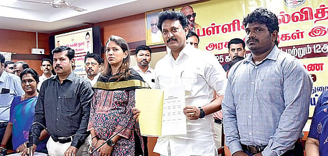 10 மற்றும் பிளஸ் 1, பிளஸ் 2 வகுப்புகளுக்கான பொதுத்தேர்வு கால அட்டவணை வெளியீடு
