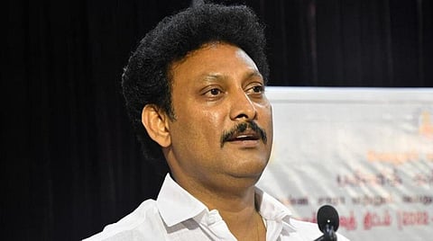 கனமழை முடியும் வரை ஆன்லைன் வகுப்புகளைத் தவிர்க்க வேண்டும்: அமைச்சர் அன்பில் மகேஸ்