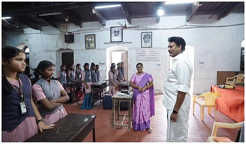 அமைச்சர் அன்பில் மகேஸ்