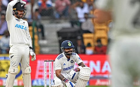 2-வது இன்னிங்ஸில் இந்திய அணி போராட்டம்: நியூஸிலாந்து அணி 402 ரன் குவித்து ஆட்டமிழப்பு