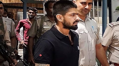 மகாராஷ்டிர சட்டப்பேரவை தேர்தலில் லாரன்ஸ் பிஷ்னோய் போட்டியா? - சர்வதேச குற்றவாளிக்கு மாநில அரசியல் கட்சி அழைப்பு
