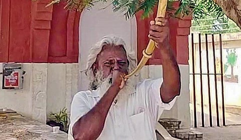 கொம்பூதும் கலையை மீட்டெடுக்கும் ‘வேம்பத்தூர் வேலு’!