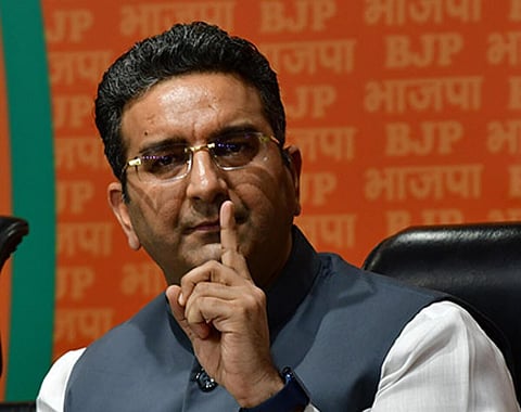 ‘பிரியங்கா காந்தி முழு சொத்து விவரத்தை வெளியிடவில்லை’ - பாஜக குற்றச்சாட்டு