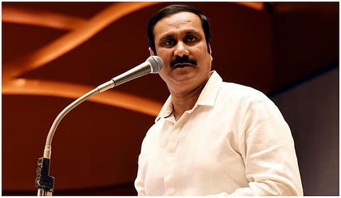 கவுரவ விரிவுரையாளர் நியமனம் கூடாது; 8000 உதவிப் பேராசிரியர்களை நியமிக்கவும் - அன்புமணி