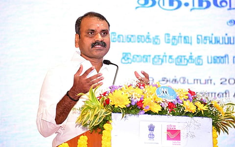 மத்திய அரசுக்கு எதிராக செய்தி வெளியிட்ட 120 வலைதள சேனல்கள் முடக்கம்: மத்திய அமைச்சர் எல்.முருகன் தகவல்